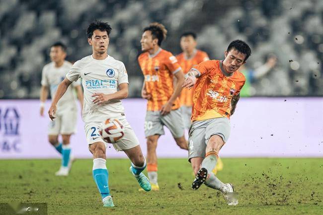 大连人海外失分，球队需要整体调整