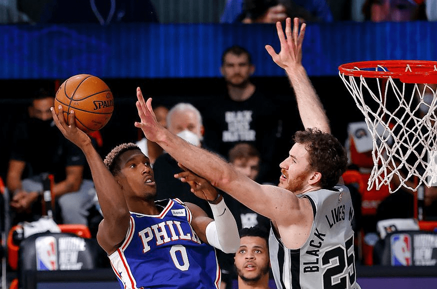 太阳继续高居西部榜首的简单介绍 太阳继续高居西部榜首的简单介绍