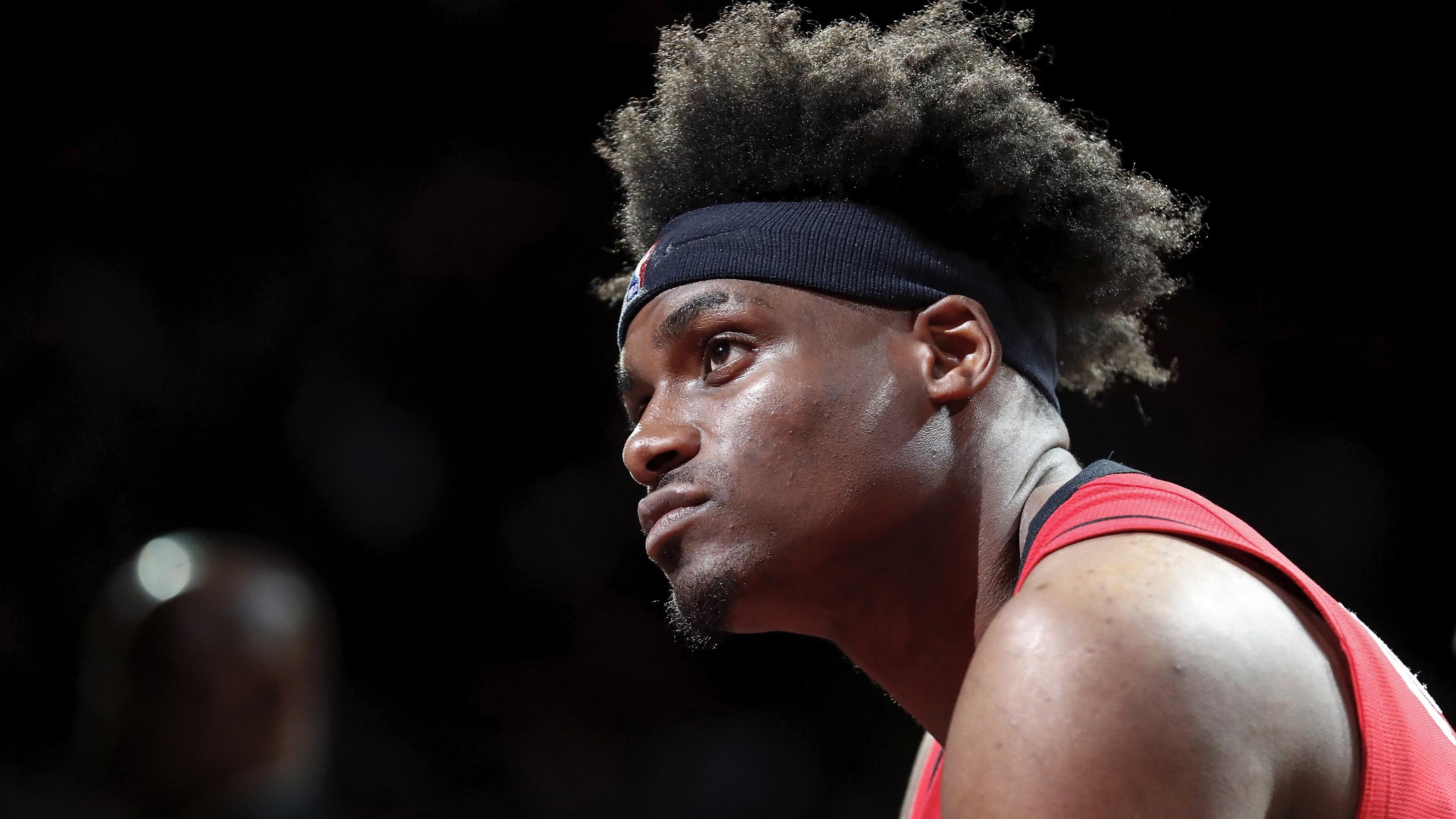 勇士新援厄尔-克拉克透露个人目标:为球队进步做贡献 勇士新援厄尔-克拉克透露个人目标:为球队进步做贡献