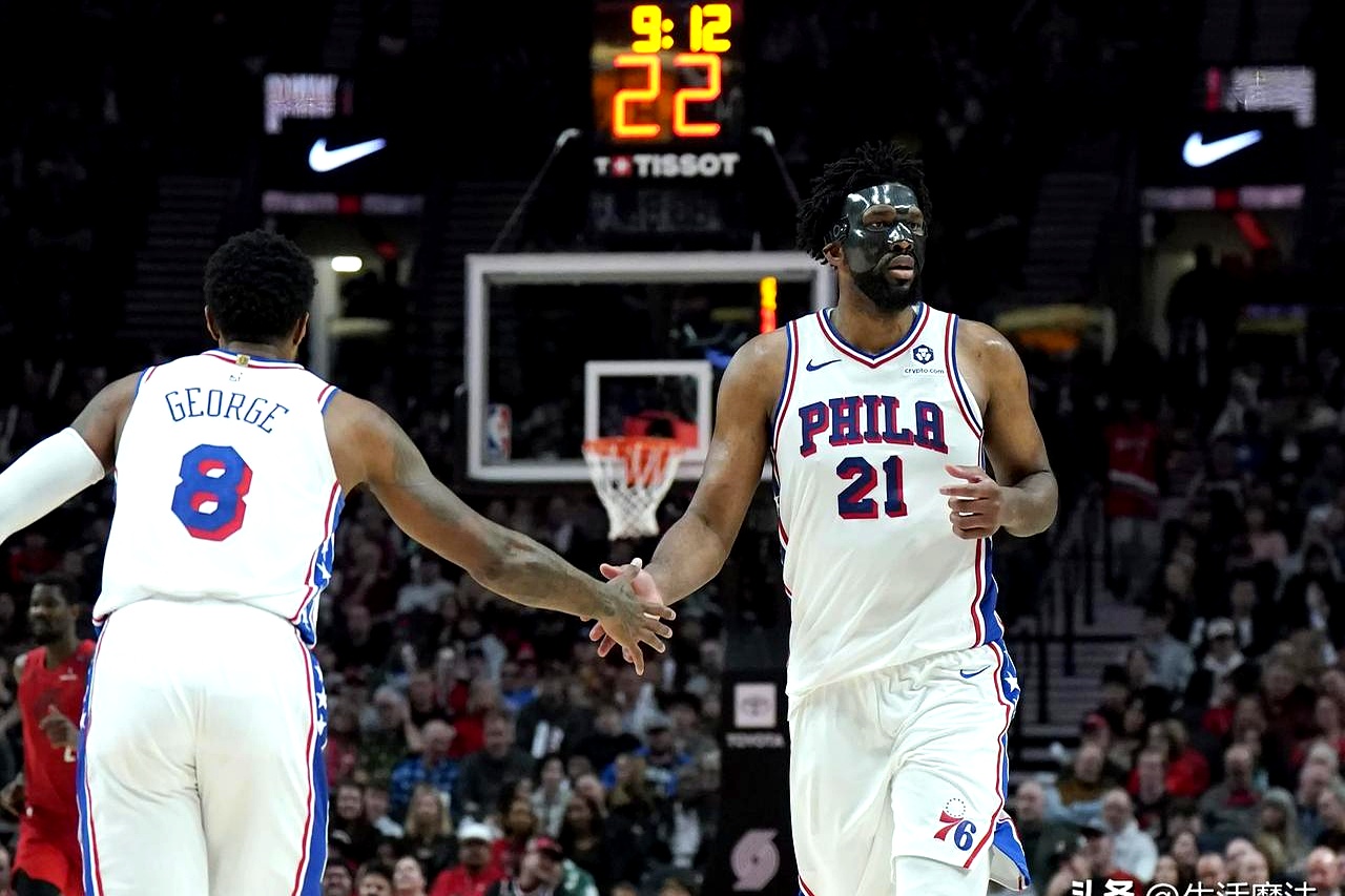 76人完胜篮网夺得总冠军 76人完胜篮网夺得总冠军