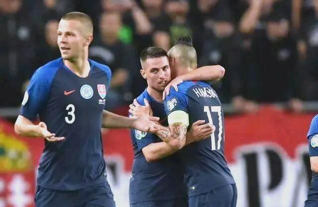 三亿体育体育注册-包含重头戏：欧预赛强队间对决，谁能脱颖而出？的词条